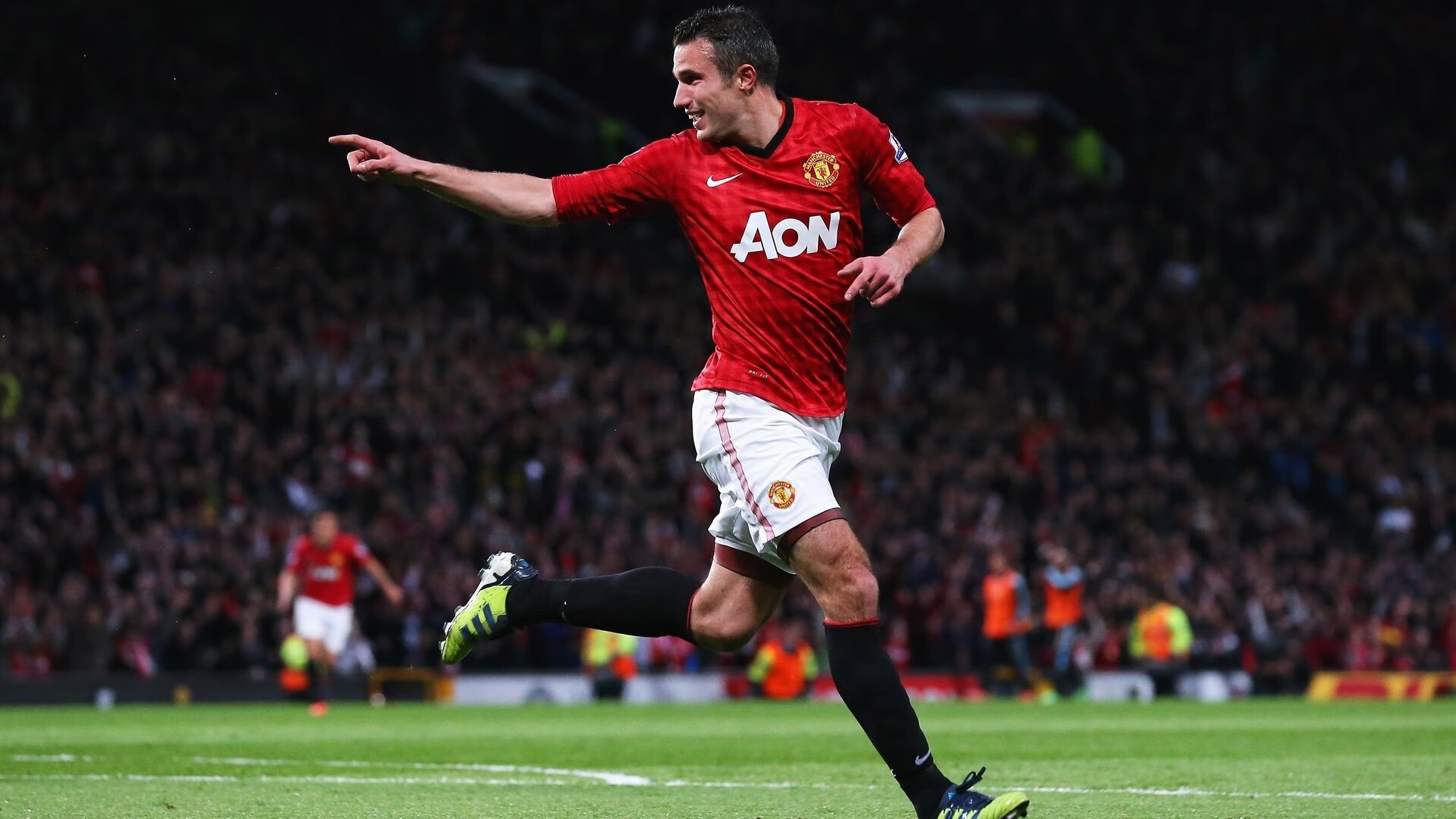 英超激烈角逐：场场精彩，悬念不断！，英超每轮集锦